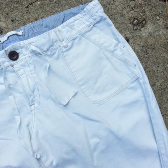 GAP Maternity roll tab white jeans size 10 NWOT - Picture 2 of 6